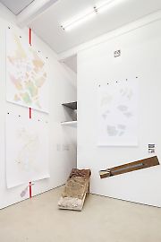 georg-kargl-box2021peter-fend04installation-view.jpg