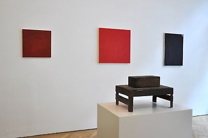 exhibitionview03.jpg