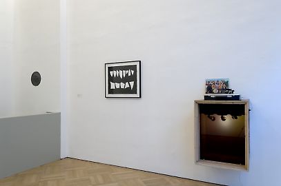 exhibitionview01.jpg